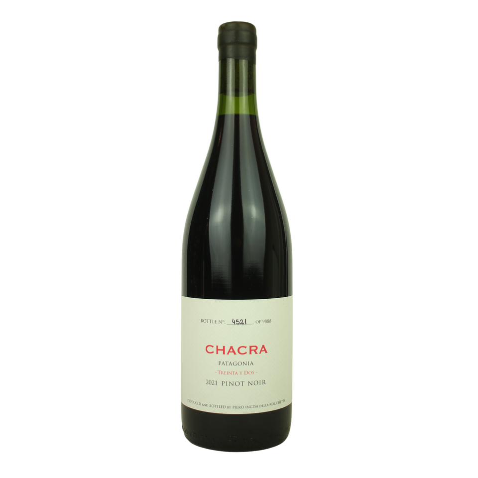 2021 Bodega Chacra Trienta y Dos Pinot Noir